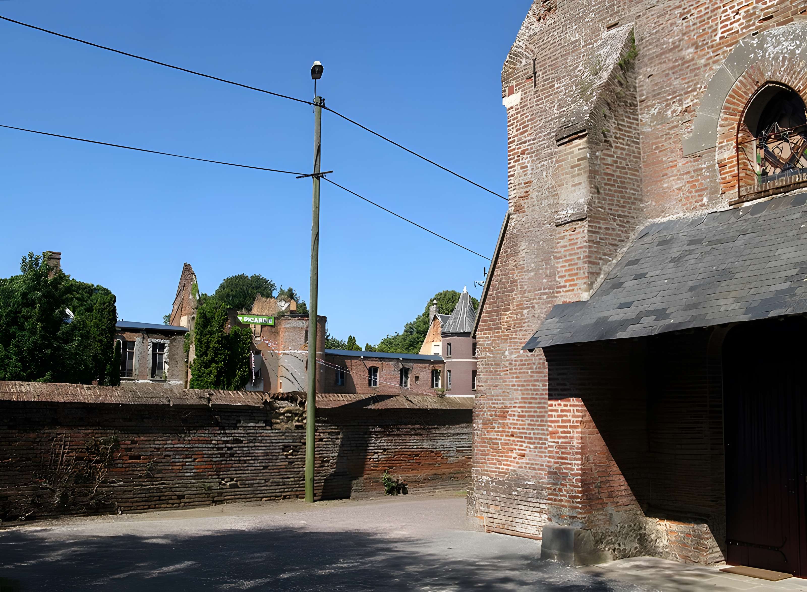 Château de Beaucamps-le-Jeune