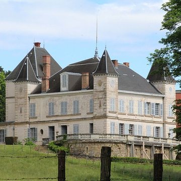 Château de Beaumont à Saint-Étienne-sur-Chalaronne