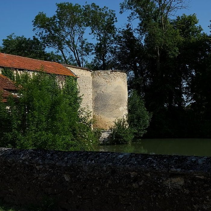 Photo de Château de Beaumont-du-Gâtinais