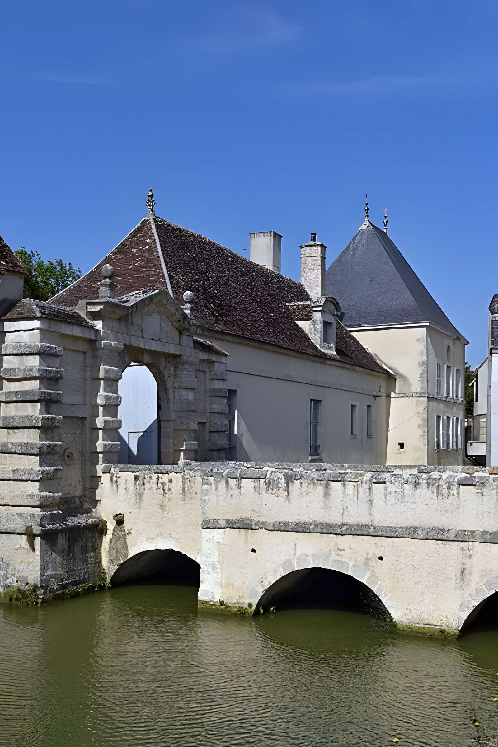 Château de Beaumont-du-Gâtinais 