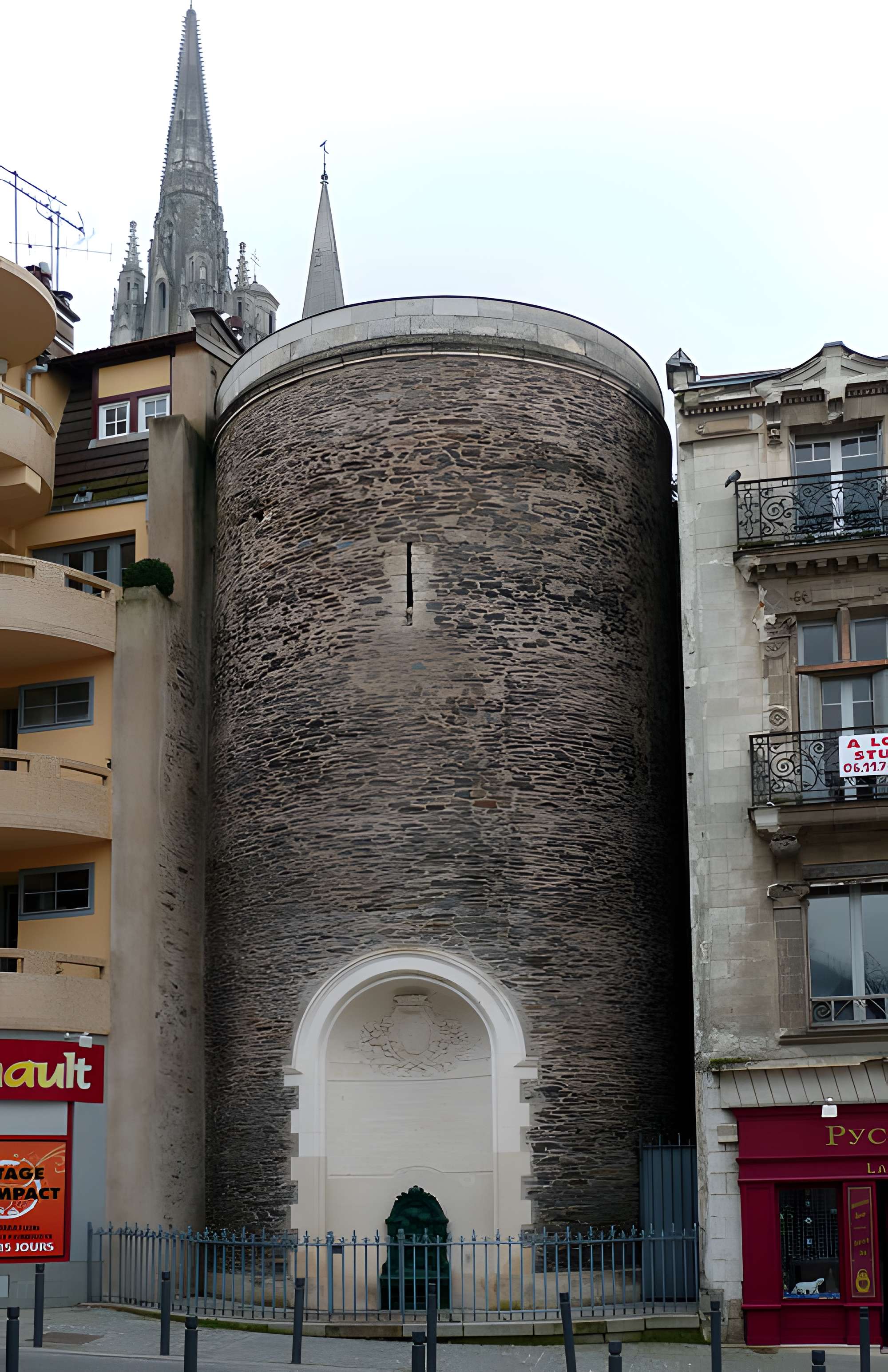 Ancien évêché ou Palais du Tau