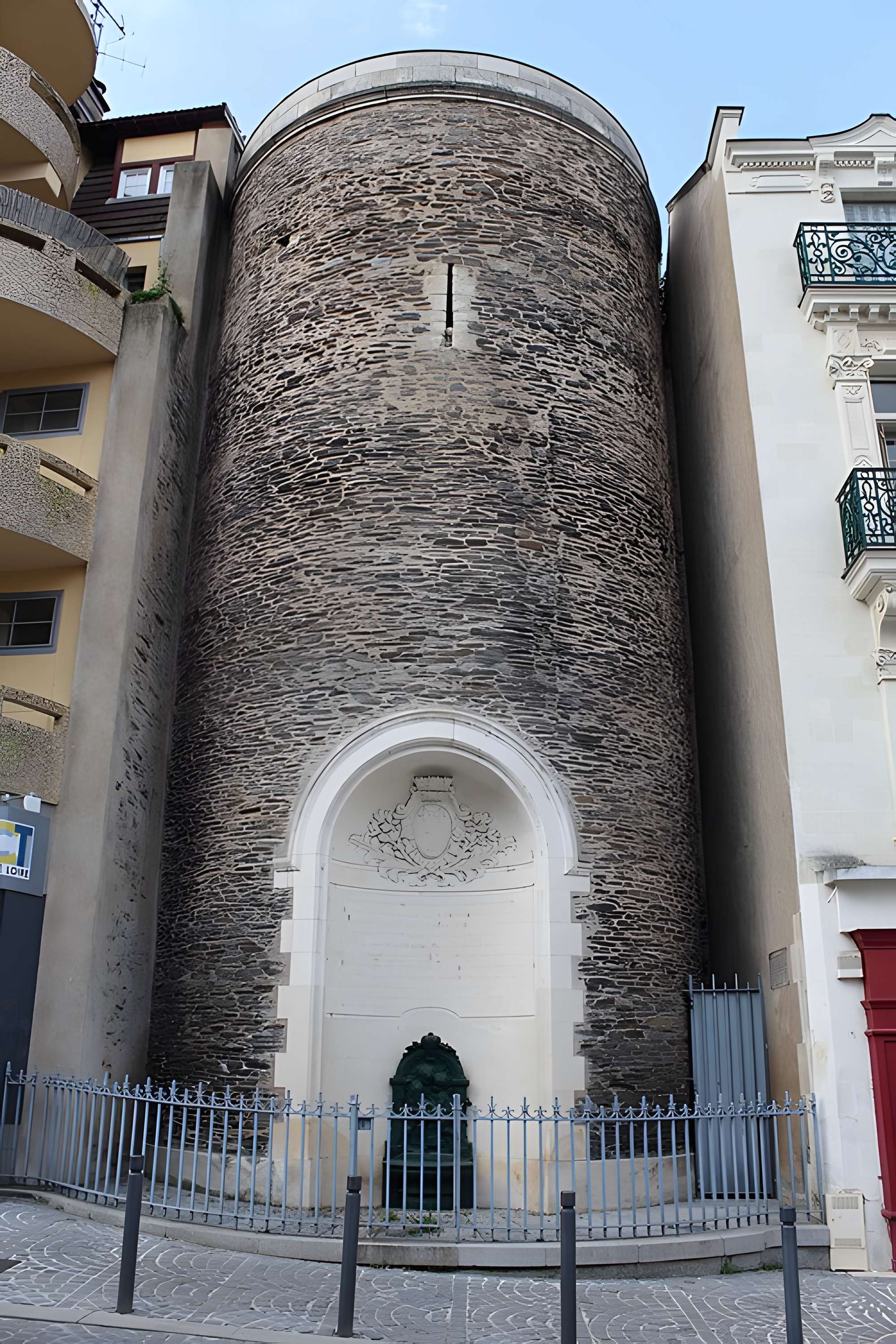 Ancien évêché ou Palais du Tau