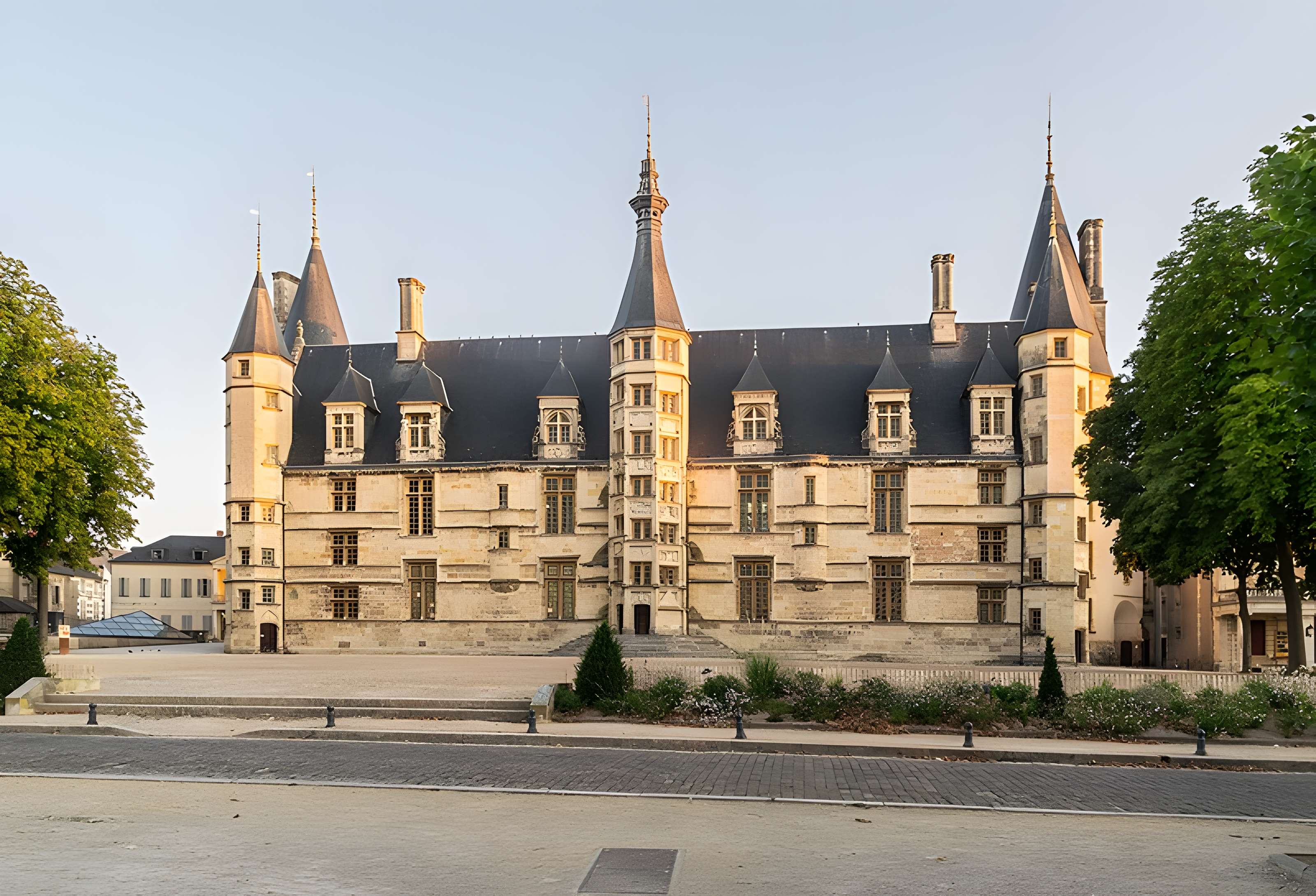 Palais Ducal de Nevers
