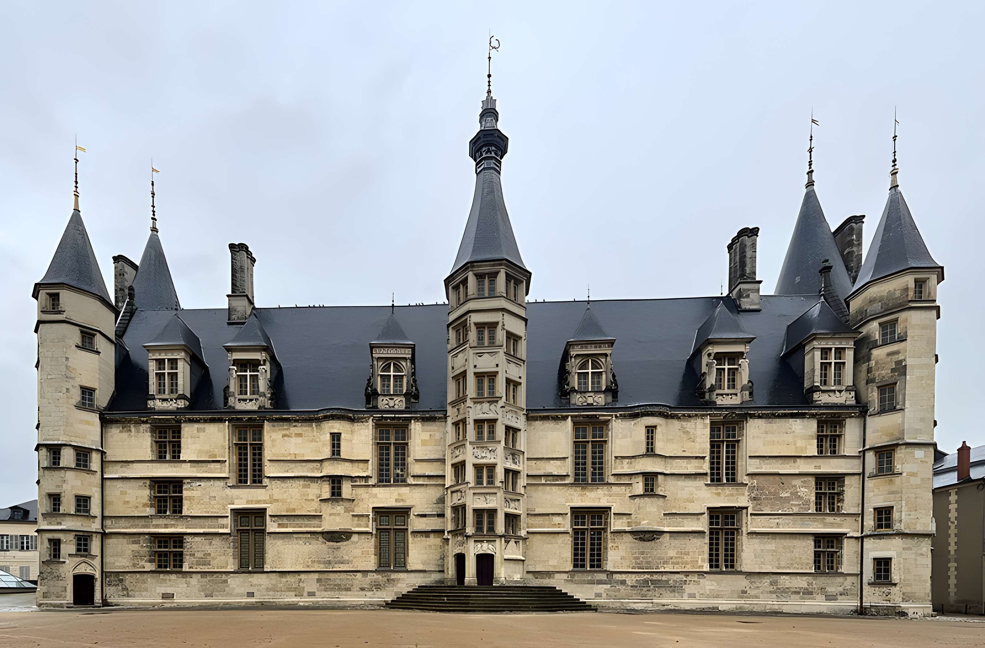 Palais Ducal de Nevers
