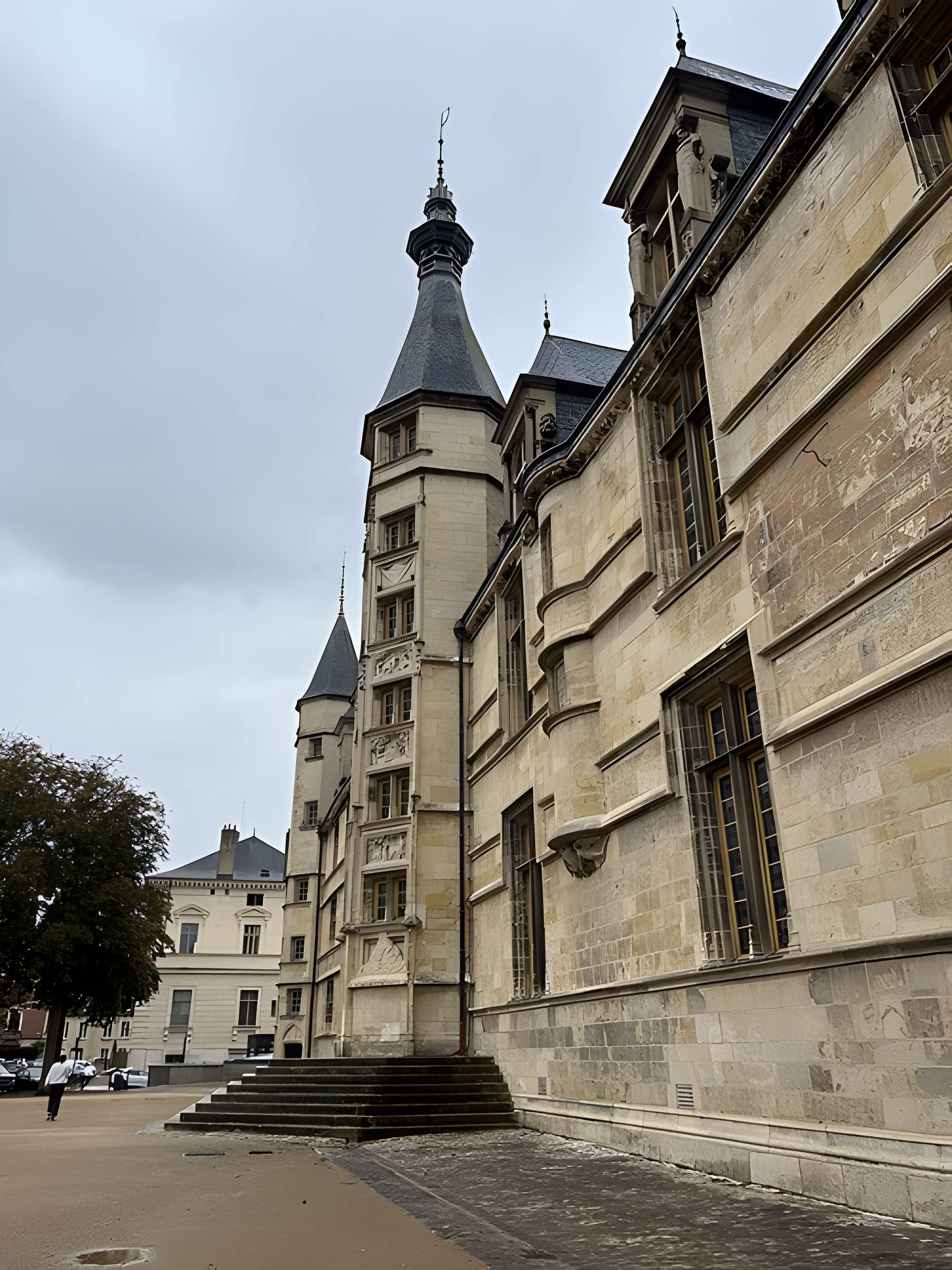 Palais Ducal de Nevers