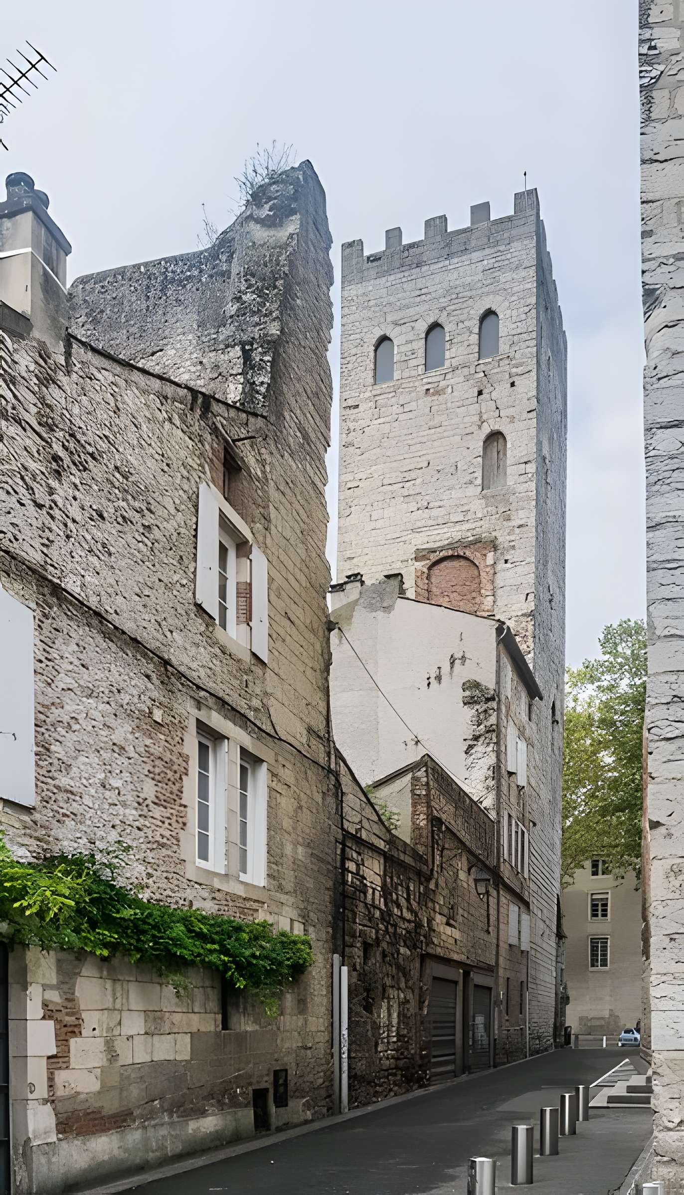 Palais Duèze de Cahors
