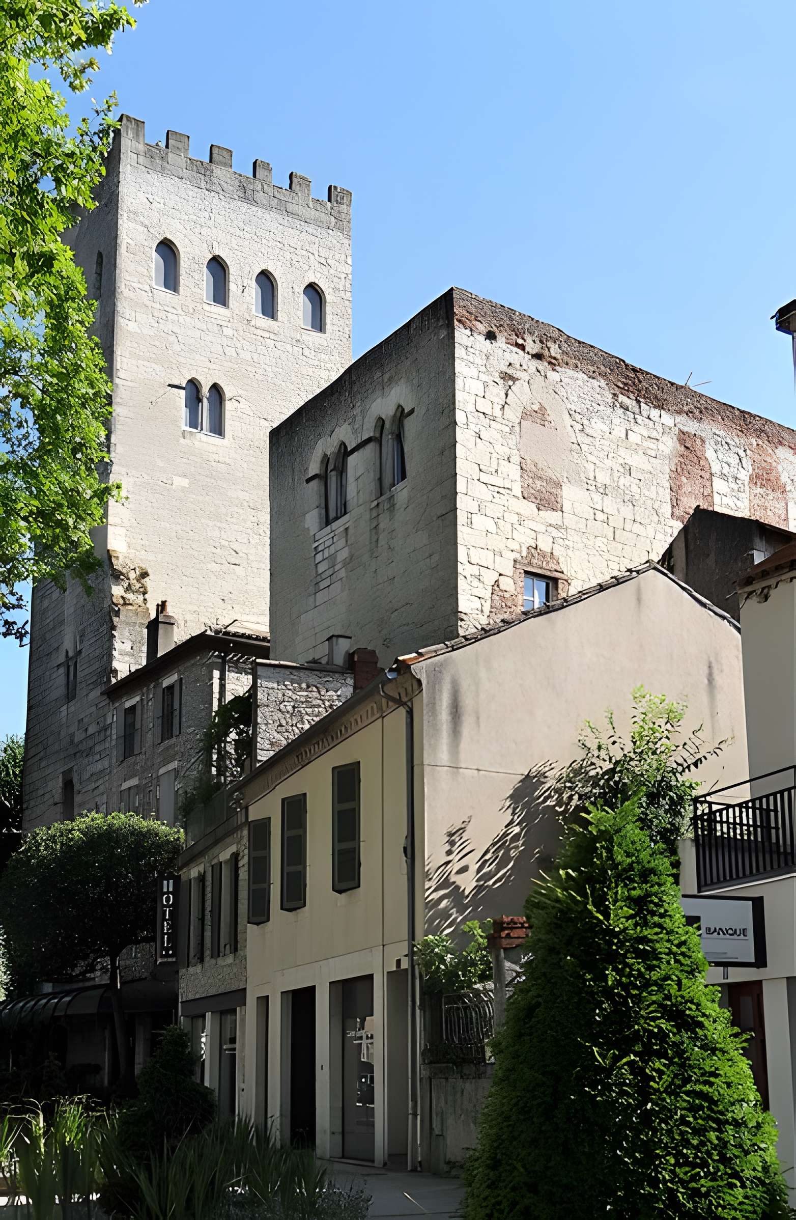 Palais Duèze de Cahors