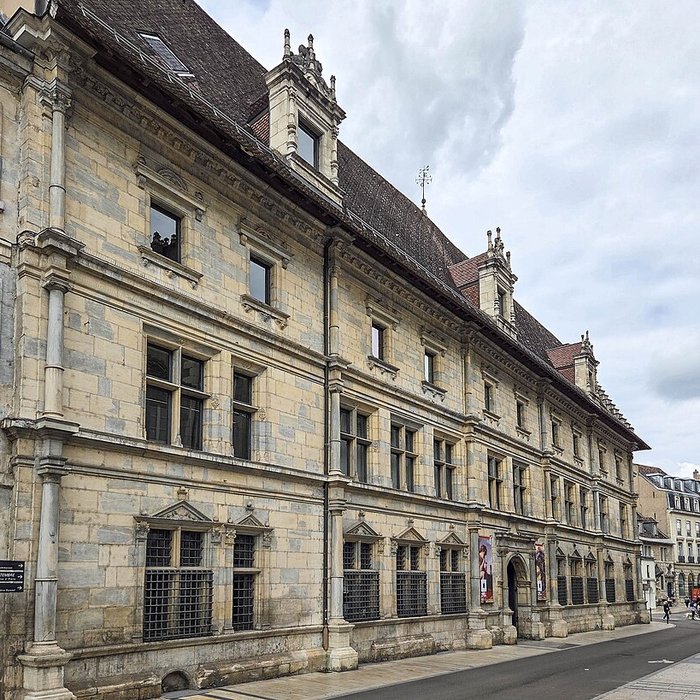 Photo de Palais Granvelle à Besançon