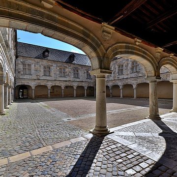 Palais Granvelle à Besançon