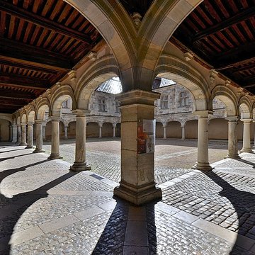 Palais Granvelle à Besançon