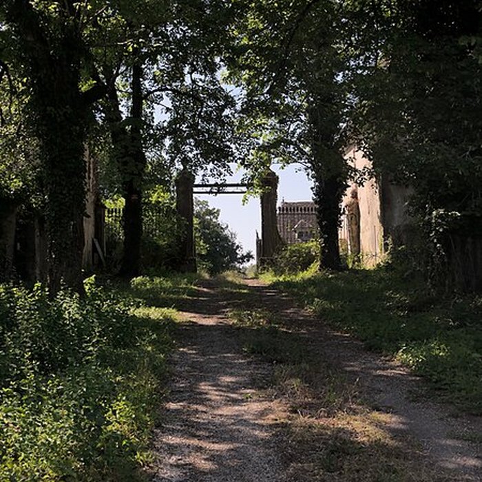 Photo de Château de Boult