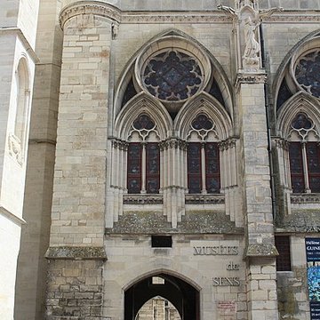 Palais synodal de Sens