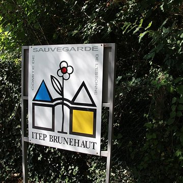 Domaine de Brunehaut vestiges de lancien