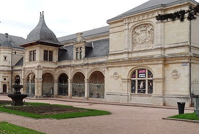 Photo de Pavillon d'Anne de Beaujeu à Moulins