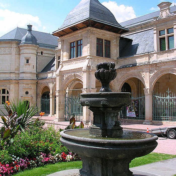 Photo de Pavillon dAnne de Beaujeu à Moulins