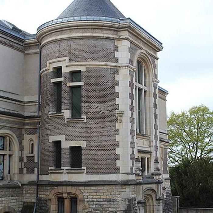 Photo de Pavillon dAnne de Beaujeu à Moulins