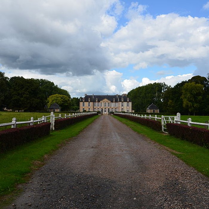Photo de Château de Castilly