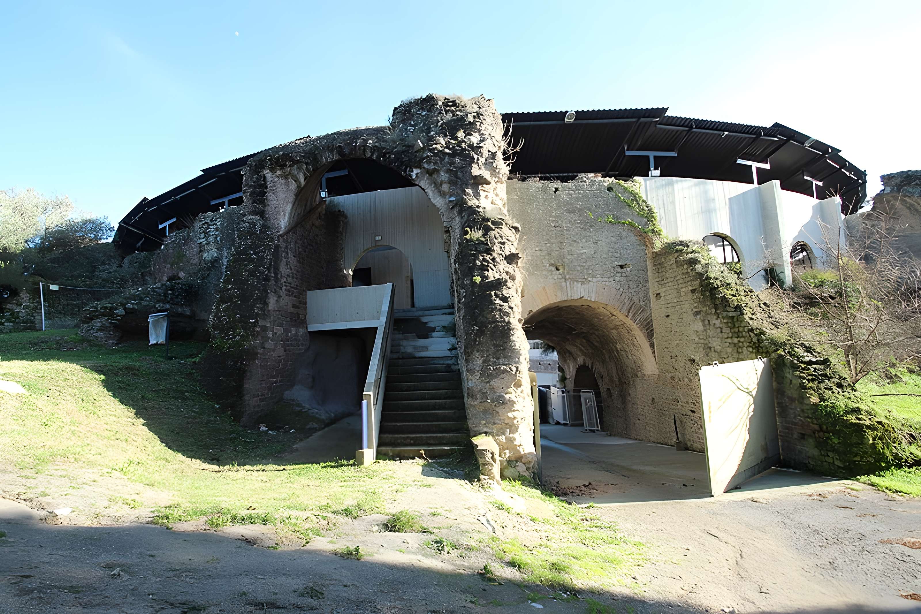 Amphithéâtre de Fréjus