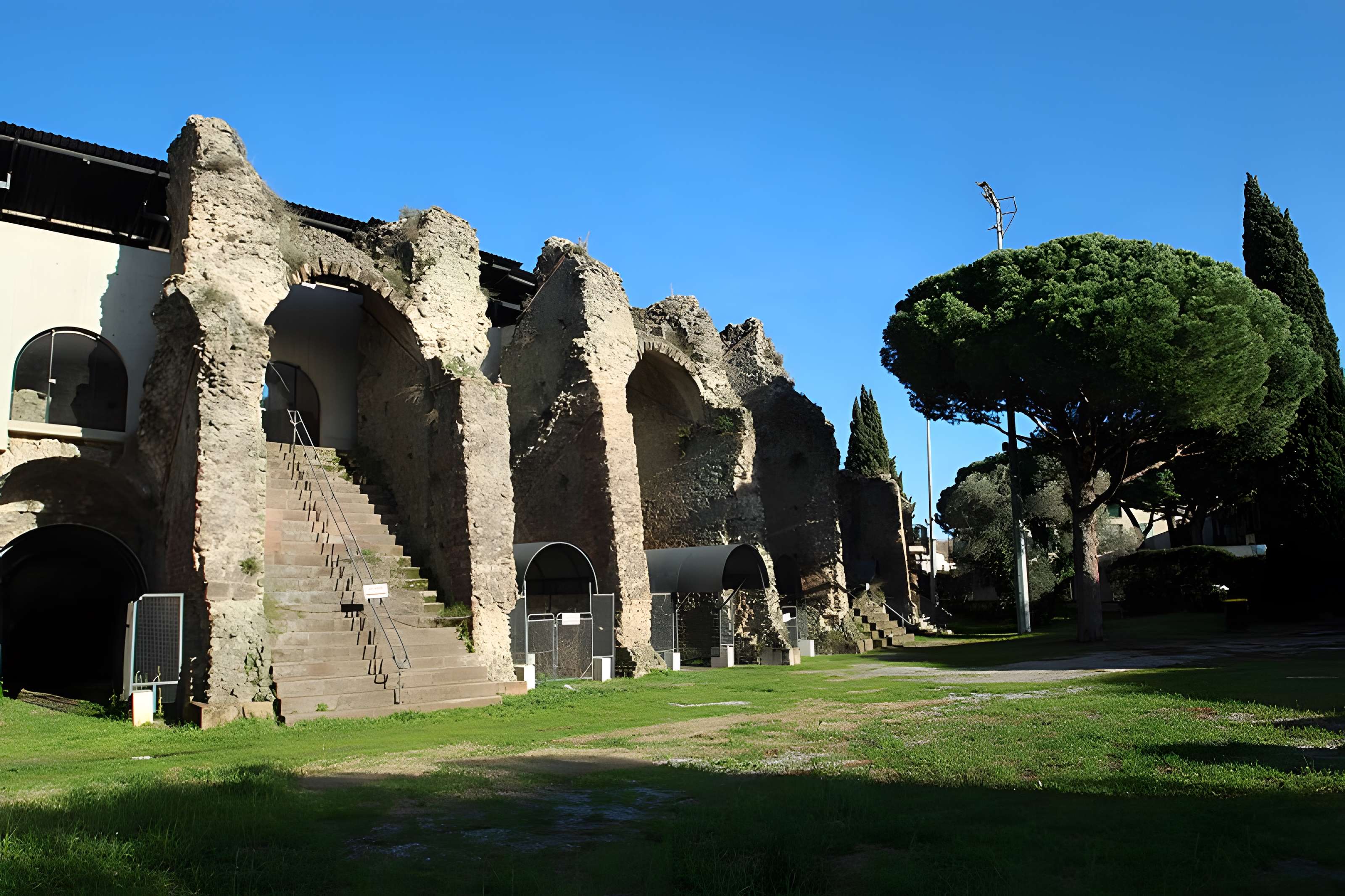 Amphithéâtre de Fréjus