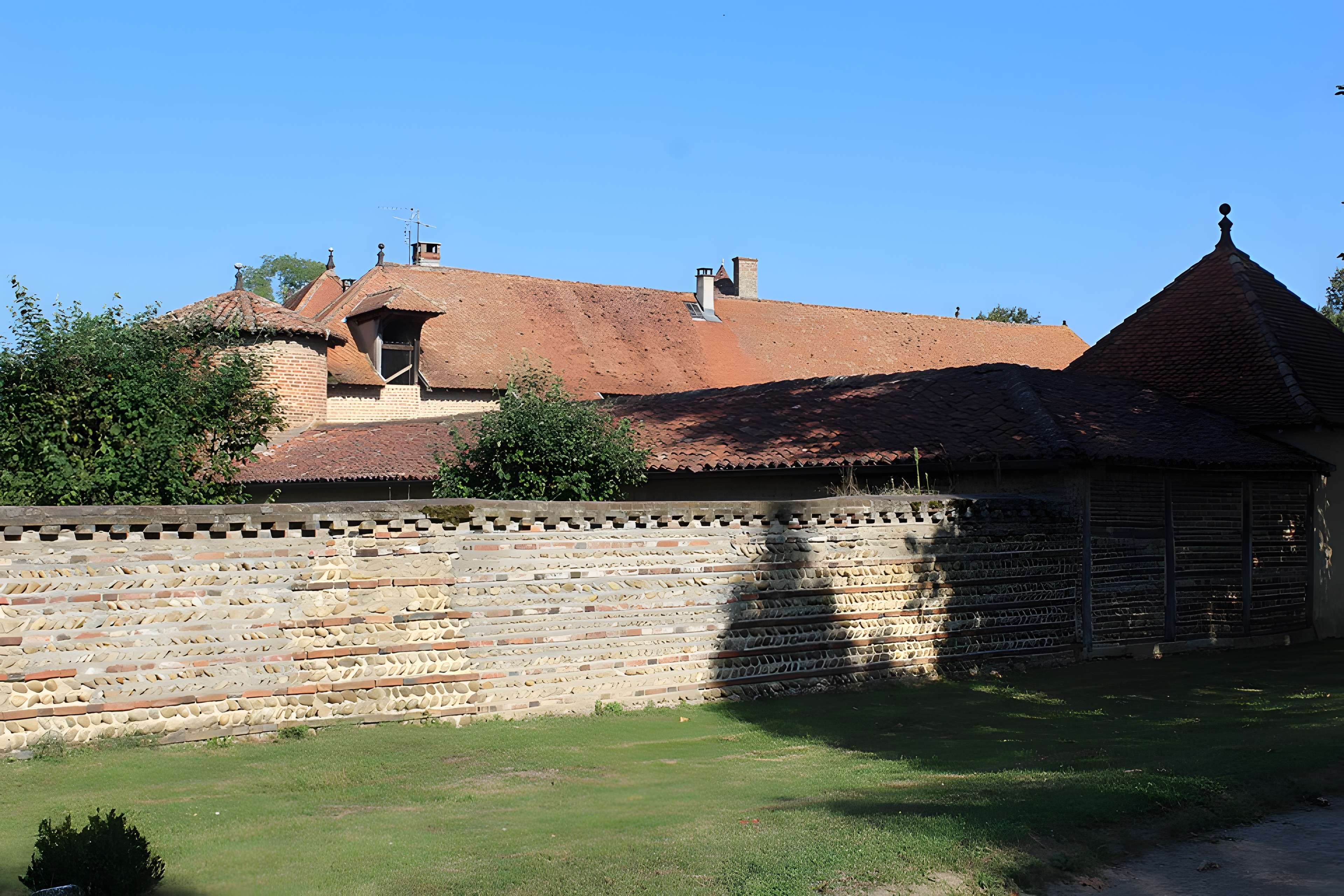 Château de Chanoz-Châtenay