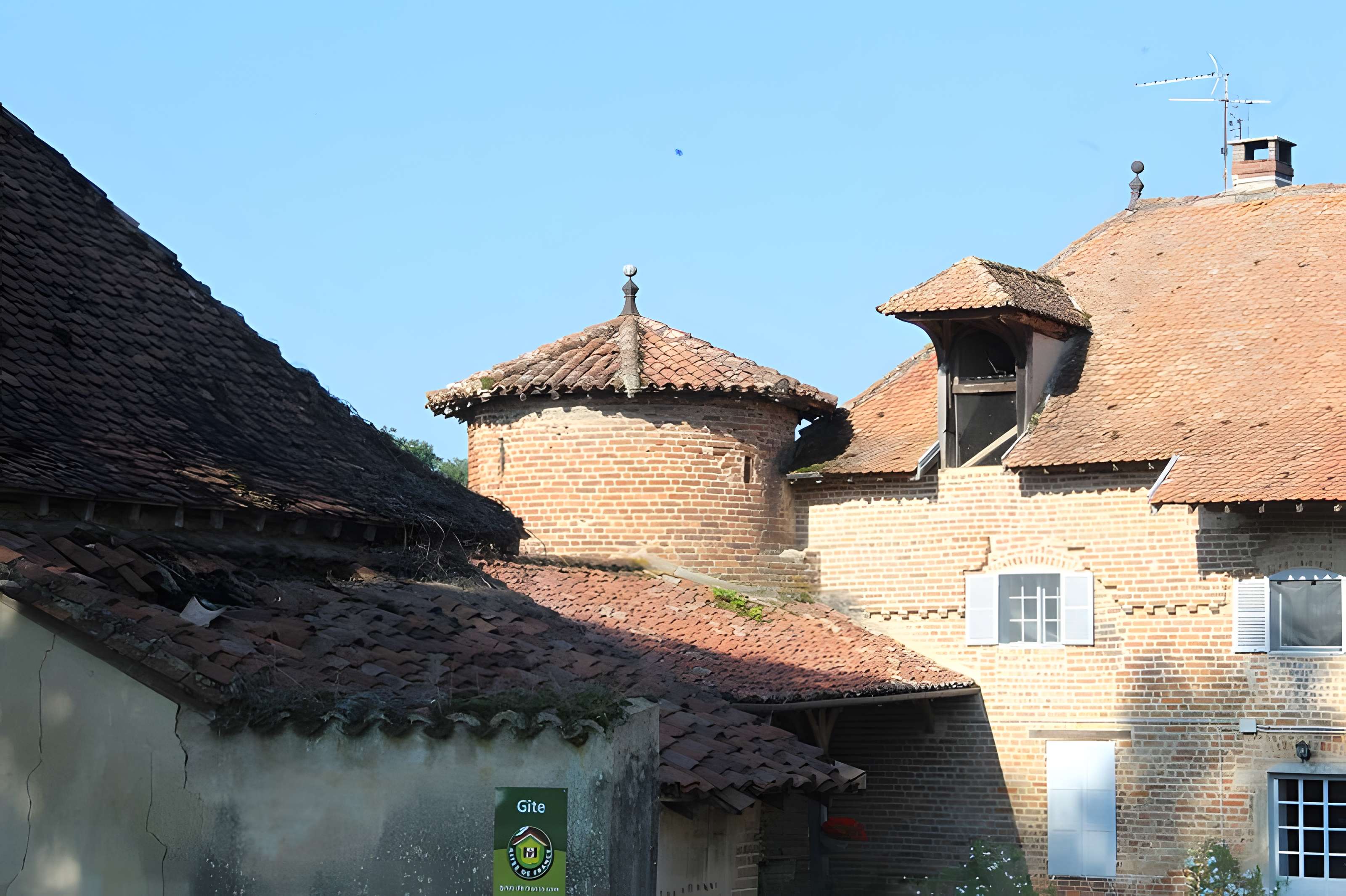 Château de Chanoz-Châtenay