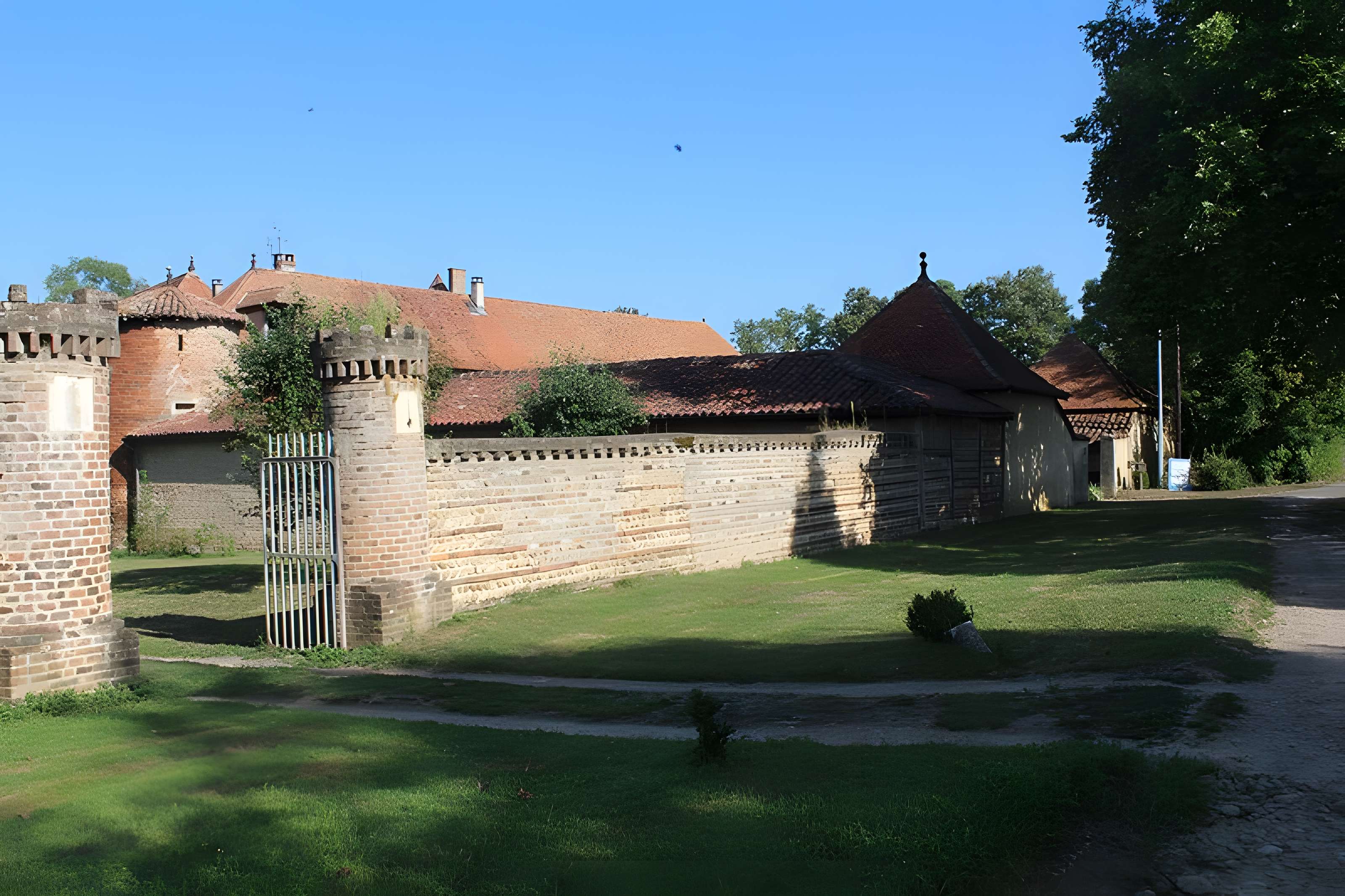 Château de Chanoz-Châtenay