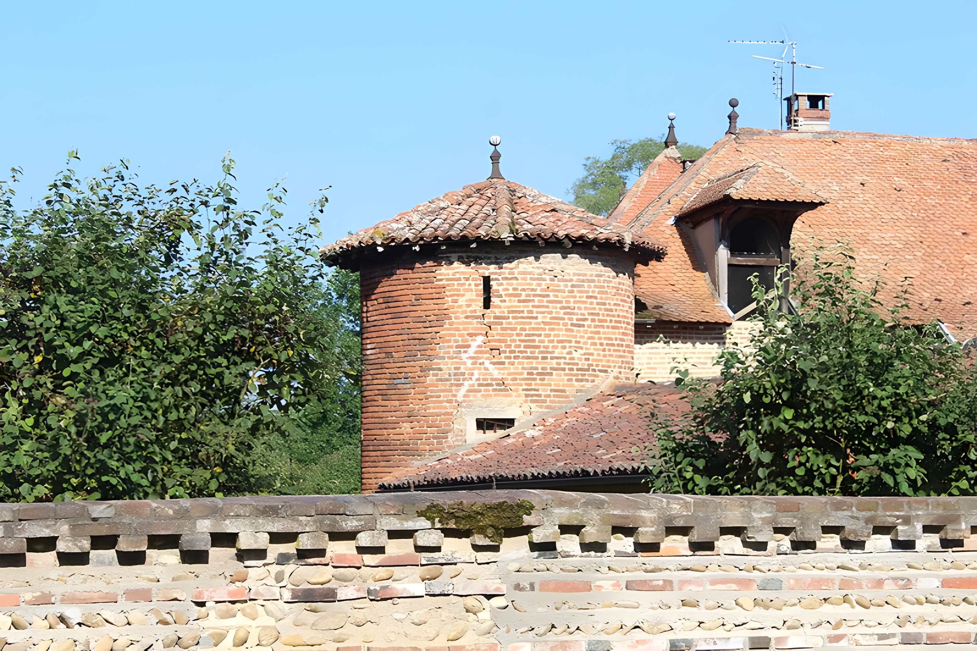 Château de Chanoz-Châtenay