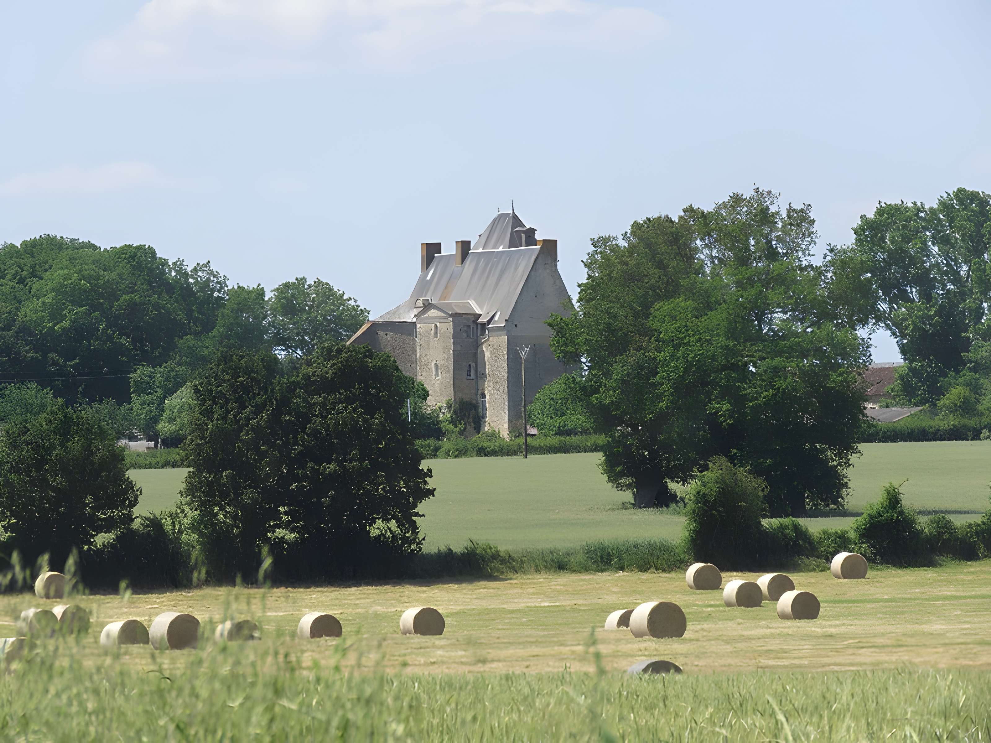 Château de Chanteloup à Vallon-sur-Gée