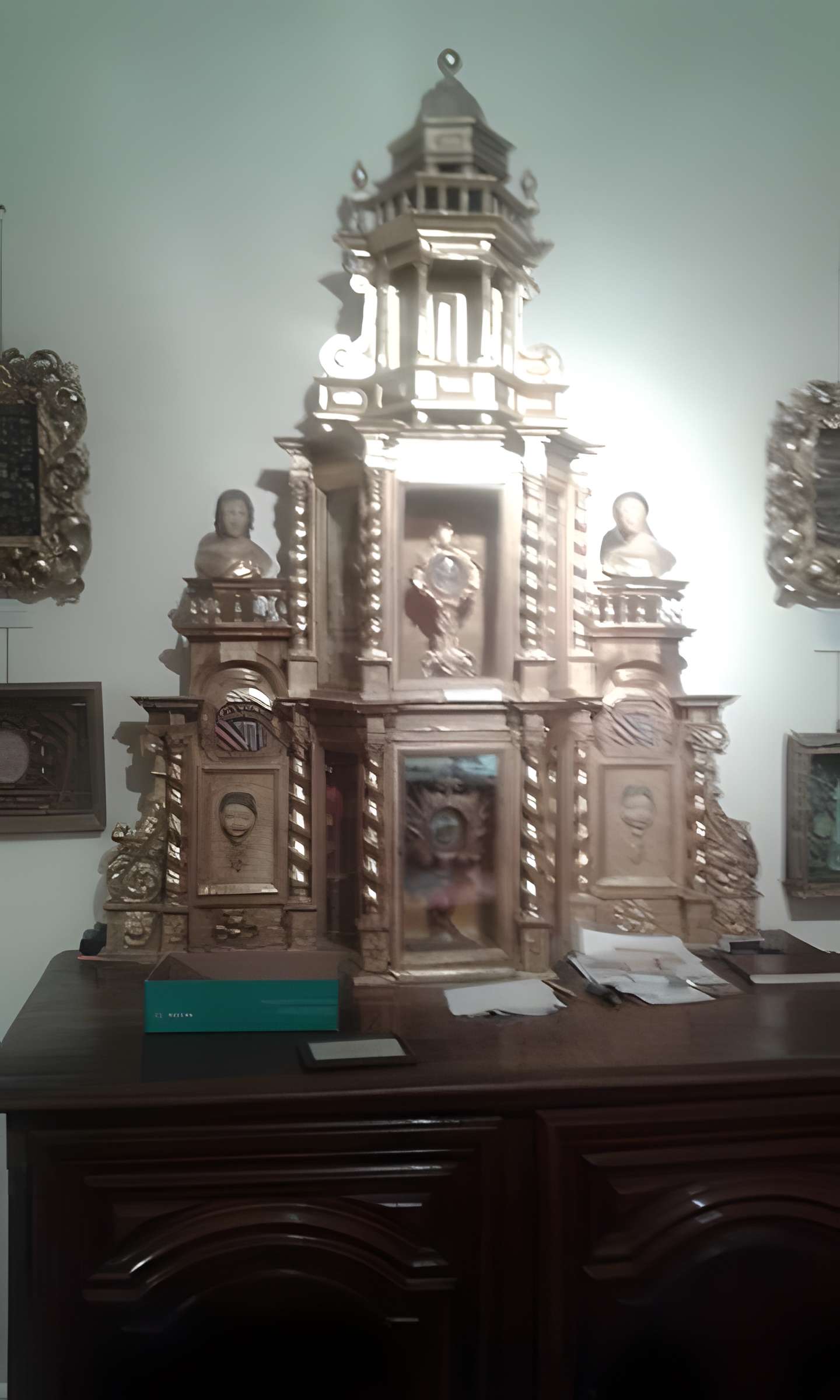 Château de Charmes-sur-l'Herbasse