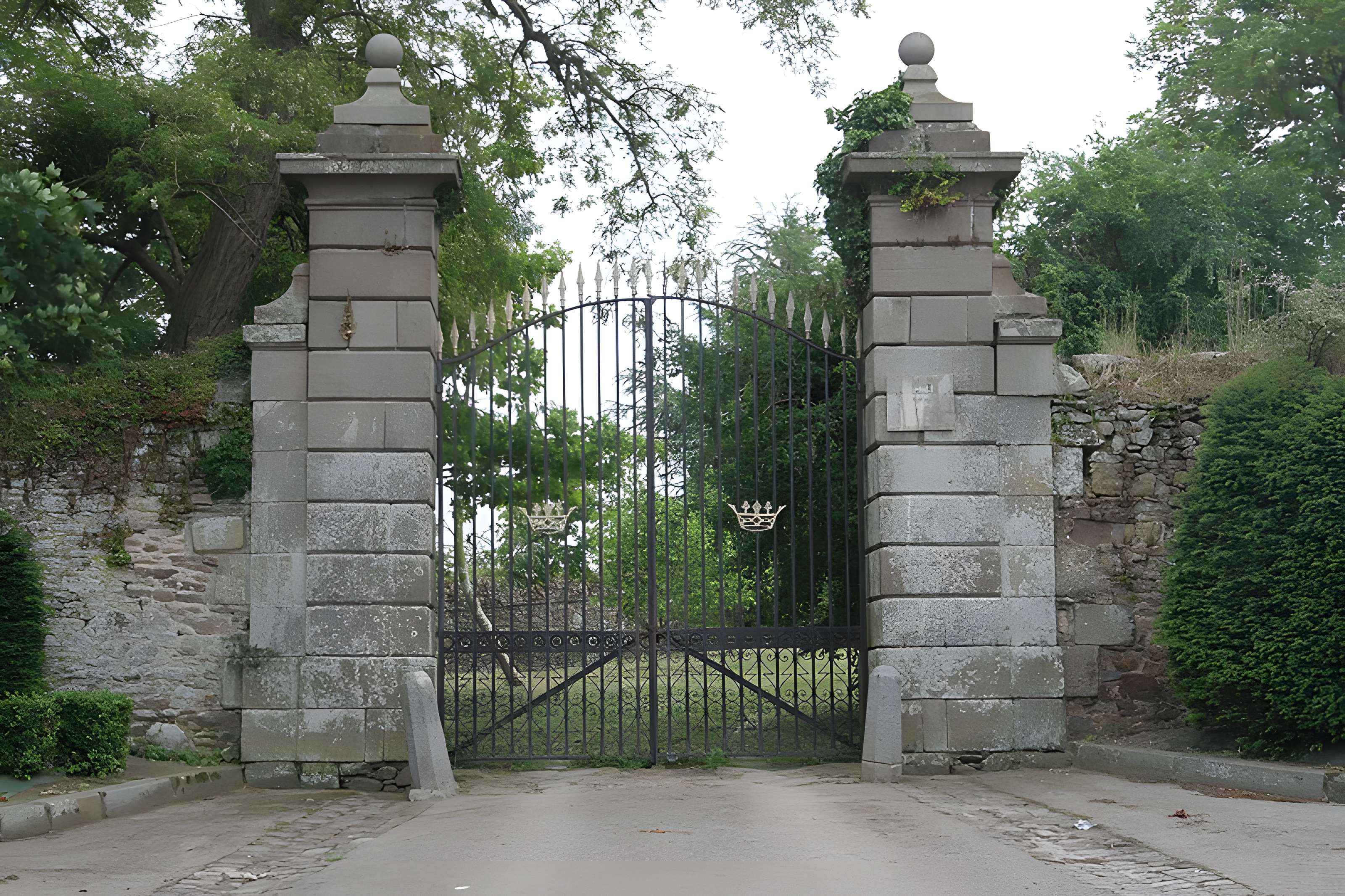 Château de Châteauneuf-d'Ille-et-Vilaine