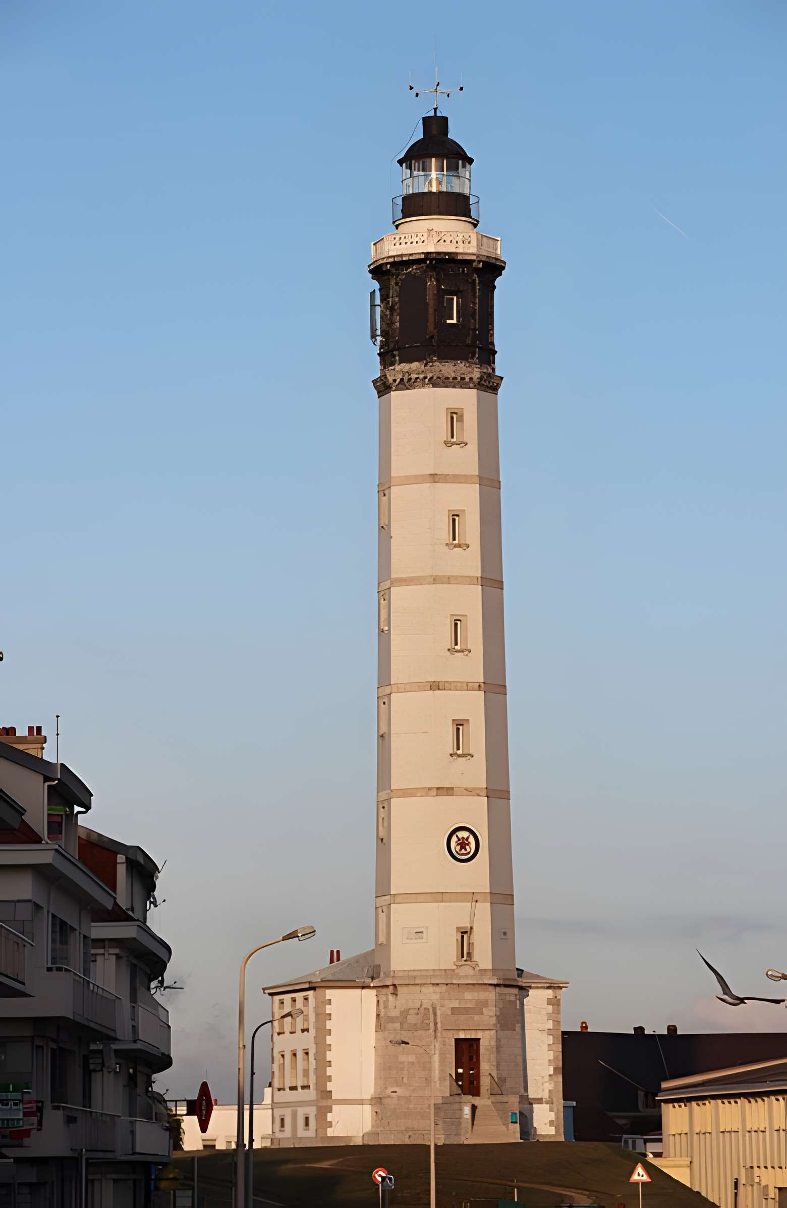 Phare de Calais