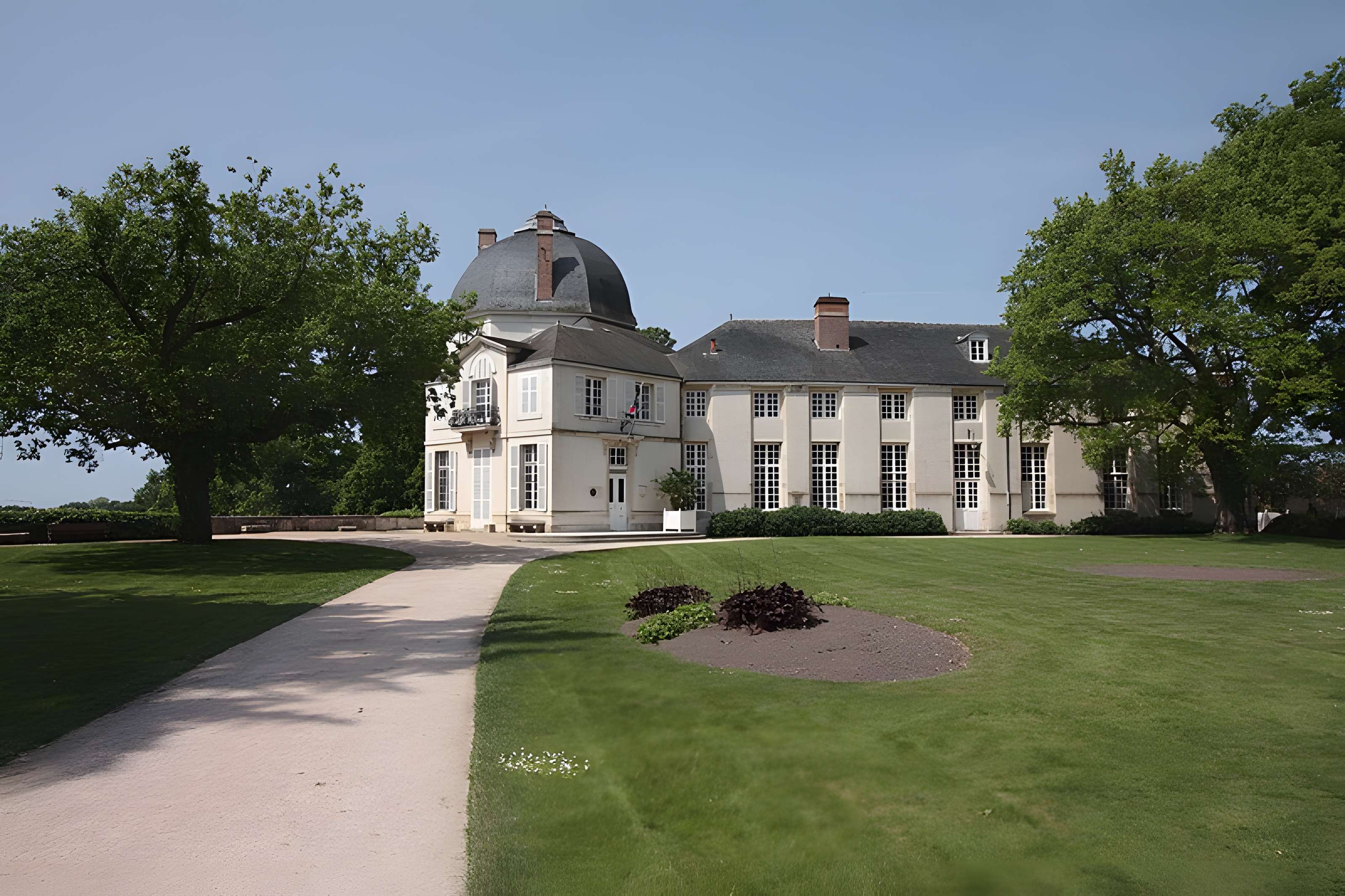 Château de Châteauneuf-sur-Loire