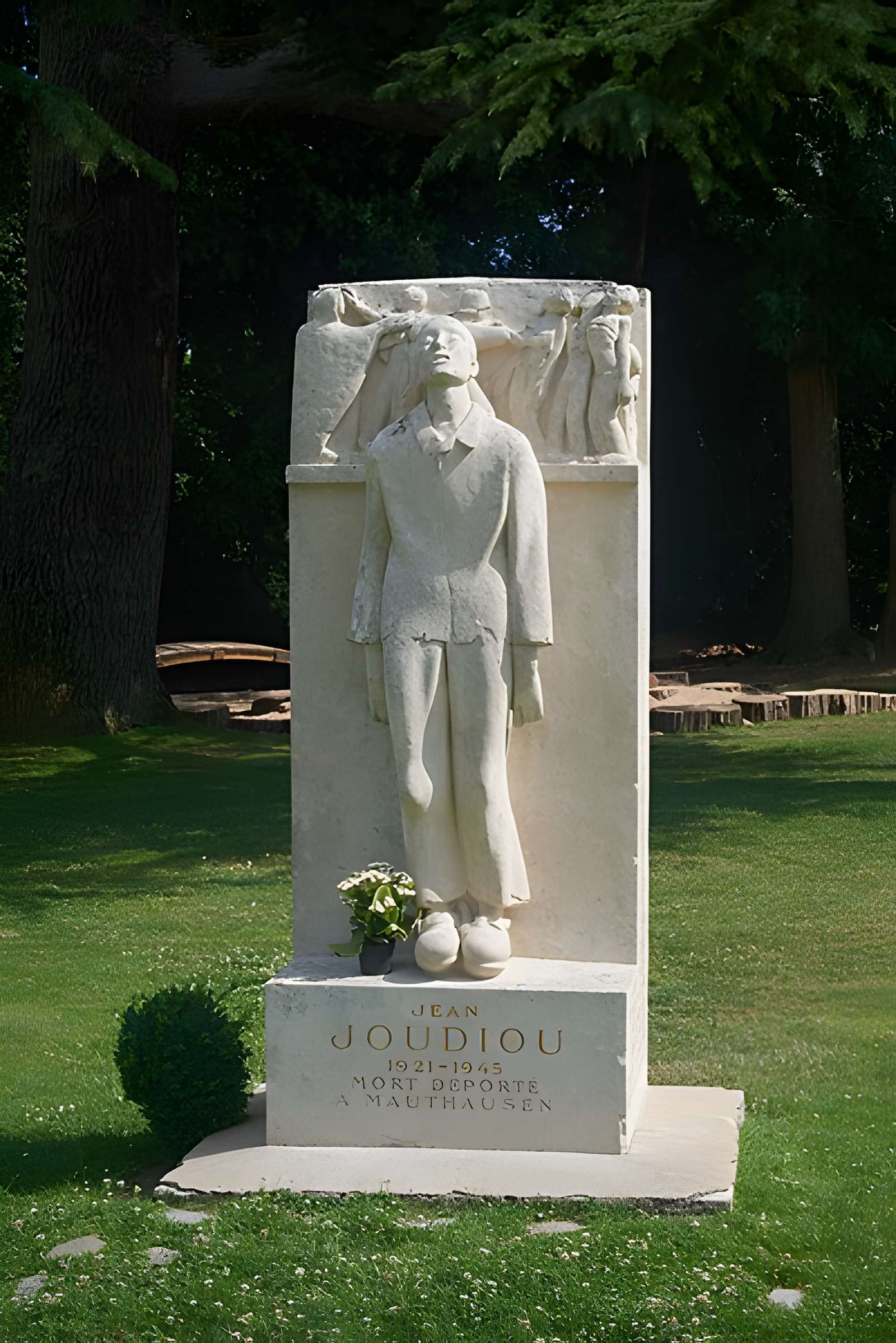 Château de Châteauneuf-sur-Loire