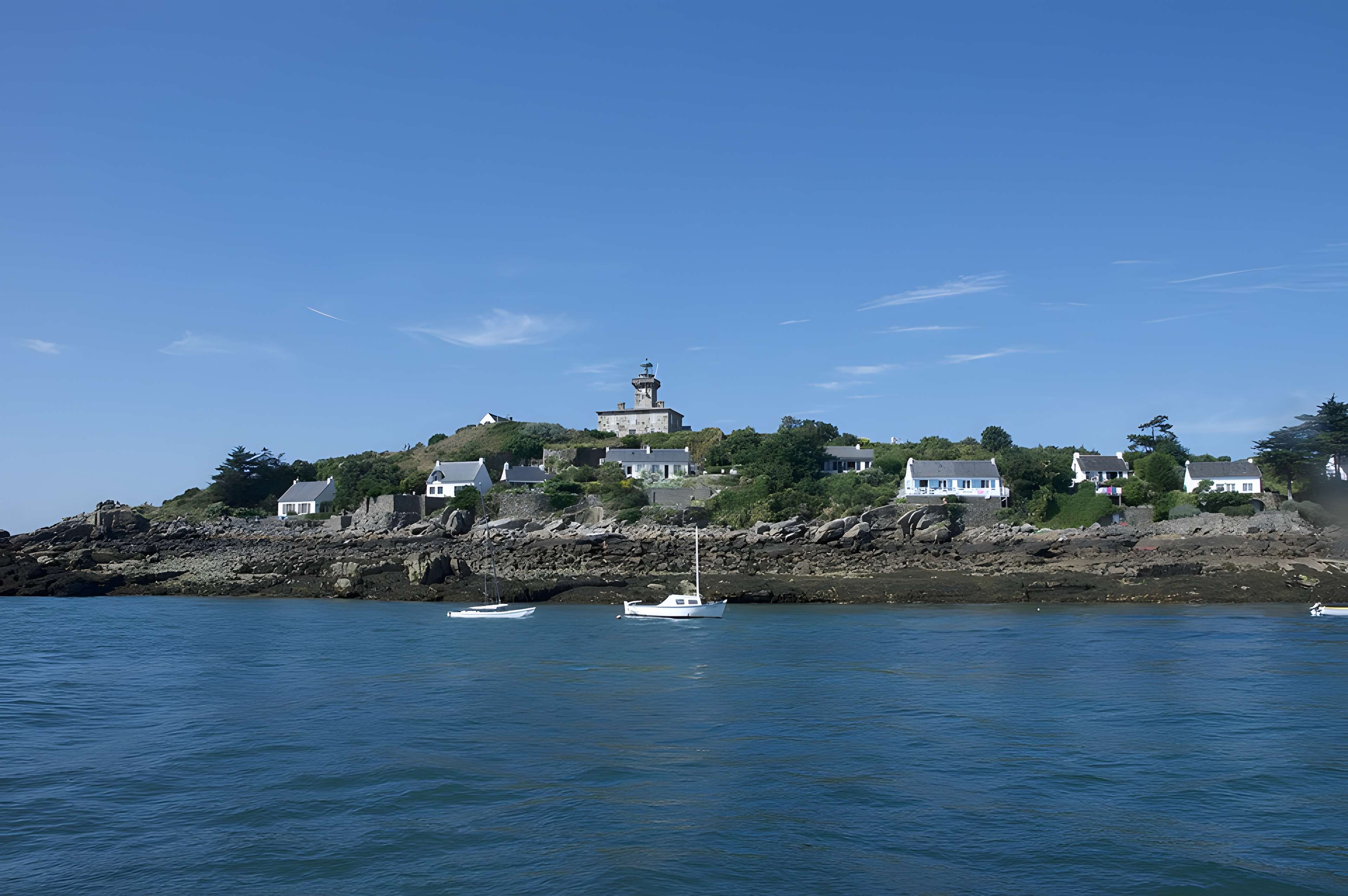 Phare de Chausey (ou phare des îles Chausey)