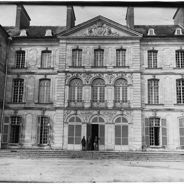 Château de Clermont-Tonnerre