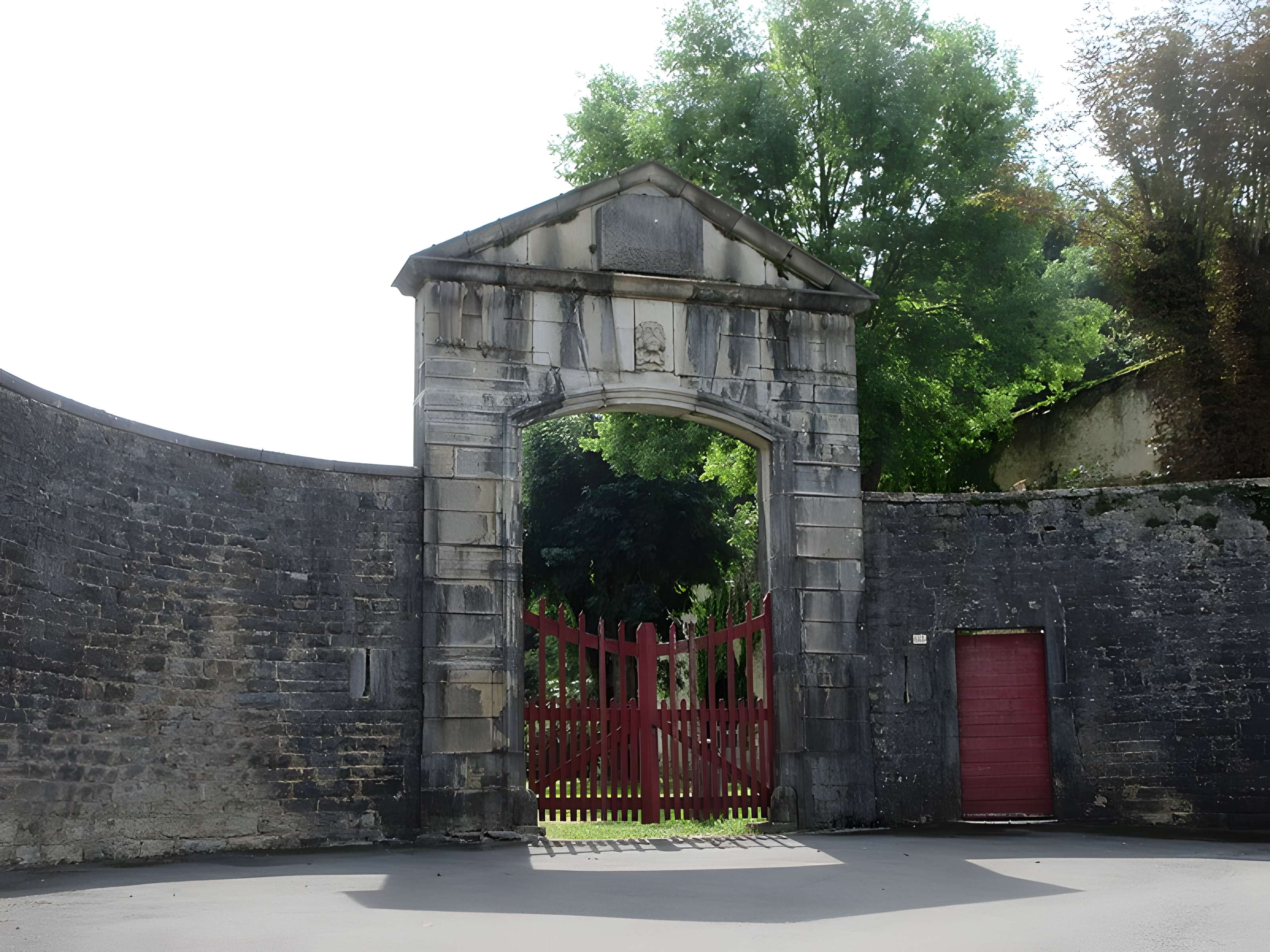 Château de Courbouzon