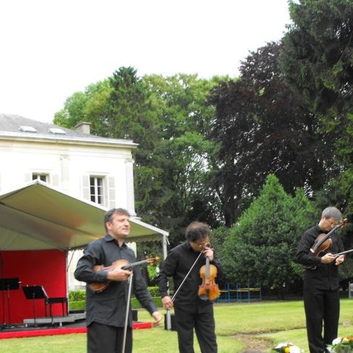 Photo de Château de Courcelles
