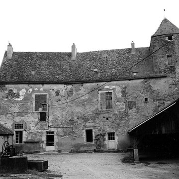 Château de Courcelles-lès-Semur
