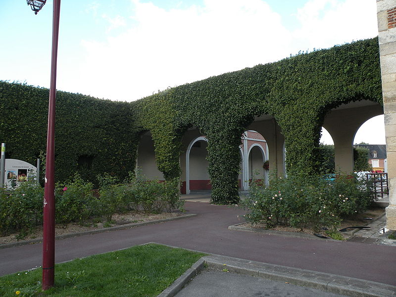 Château de Crèvecoeur-le-Grand