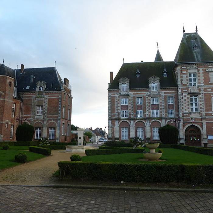 Photo de Château de Crèvecoeur-le-Grand