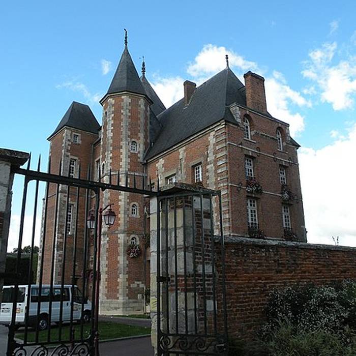 Photo de Château de Crèvecoeur-le-Grand