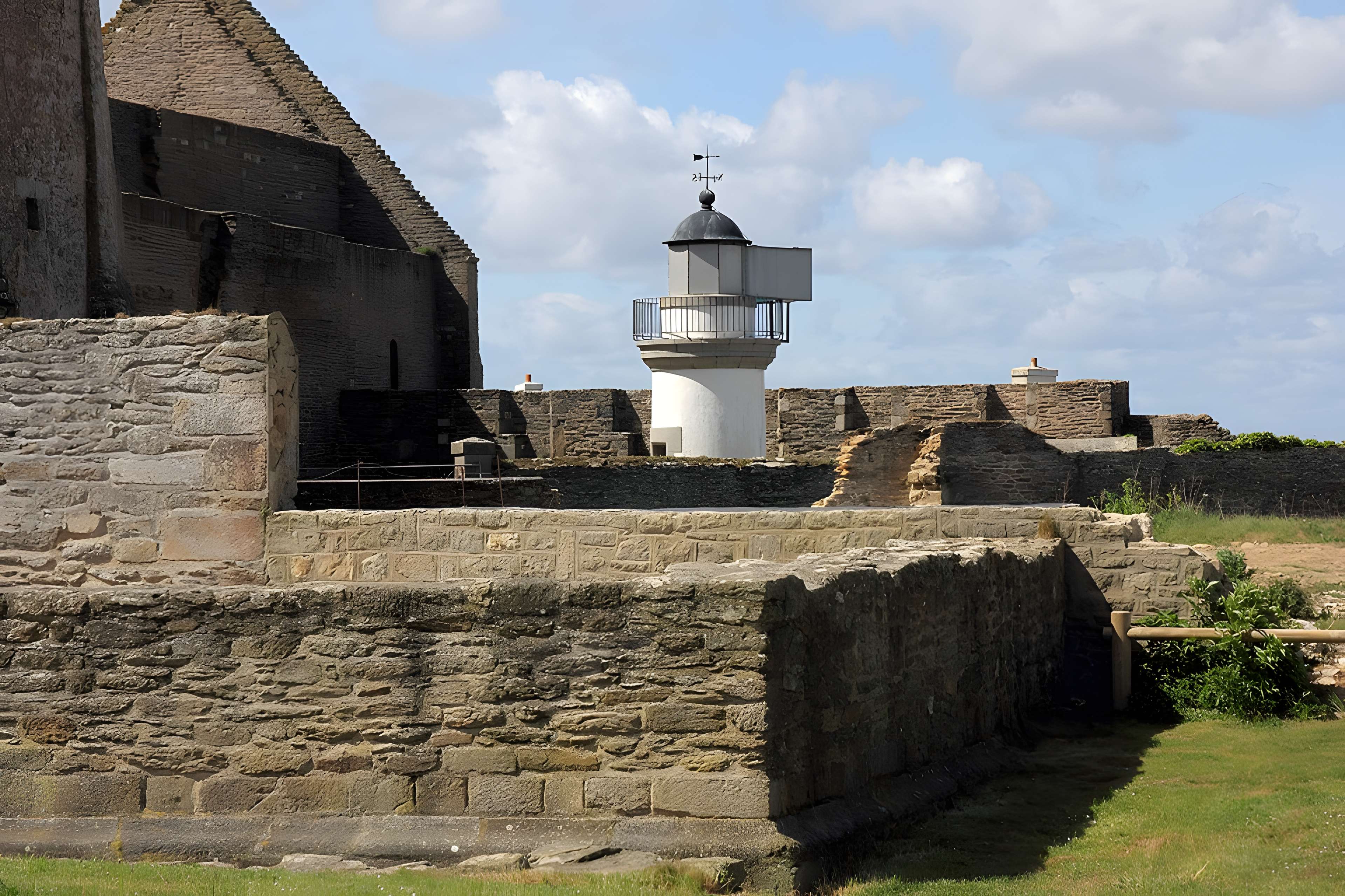 Phare de Saint-Mathieu