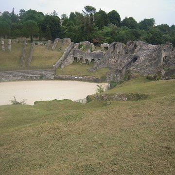 Amphithéâtre de Saintes