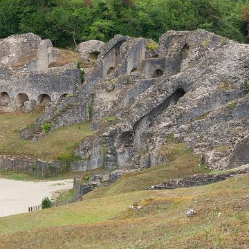Amphithéâtre de Saintes