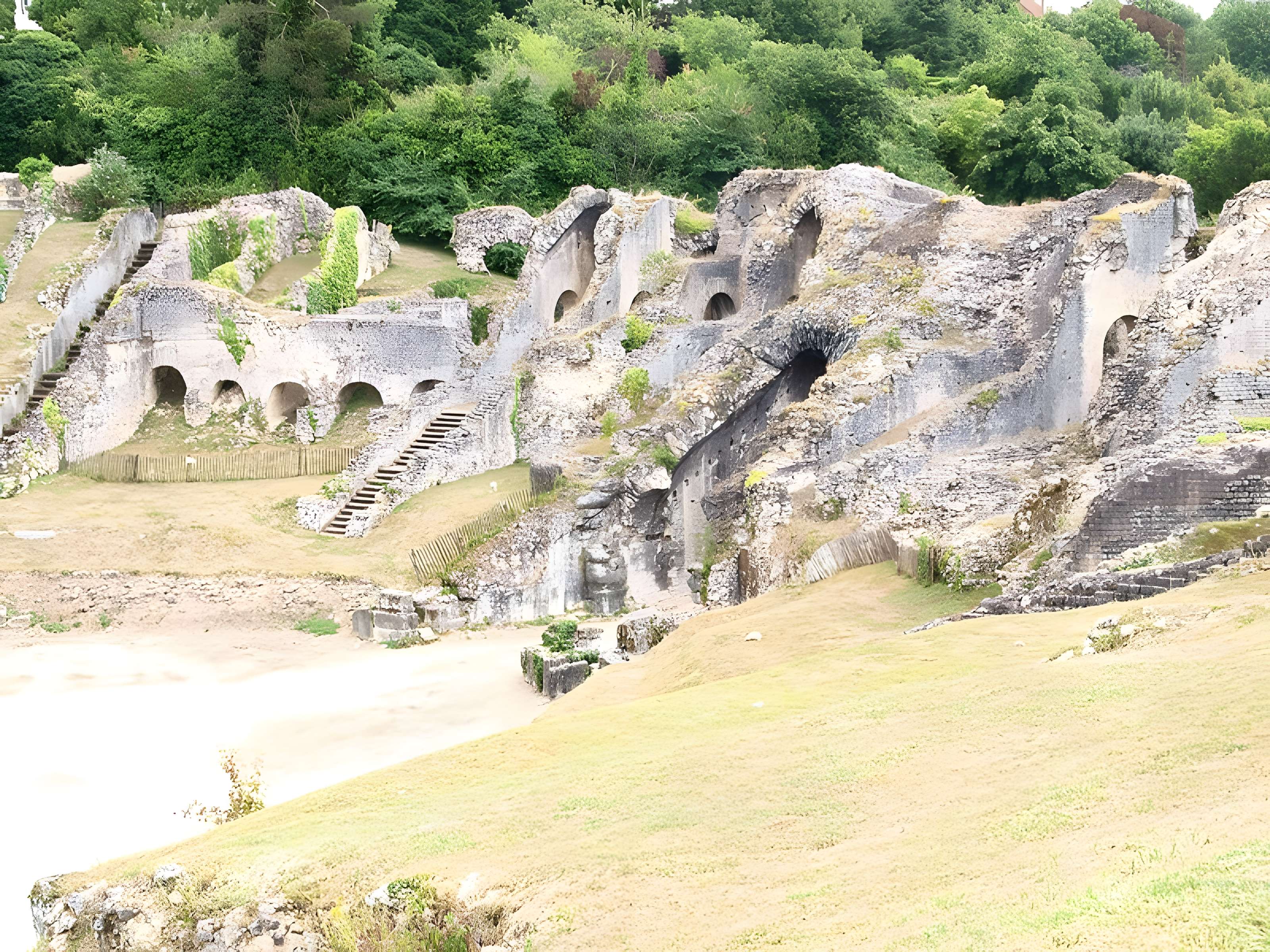 Amphithéâtre de Saintes