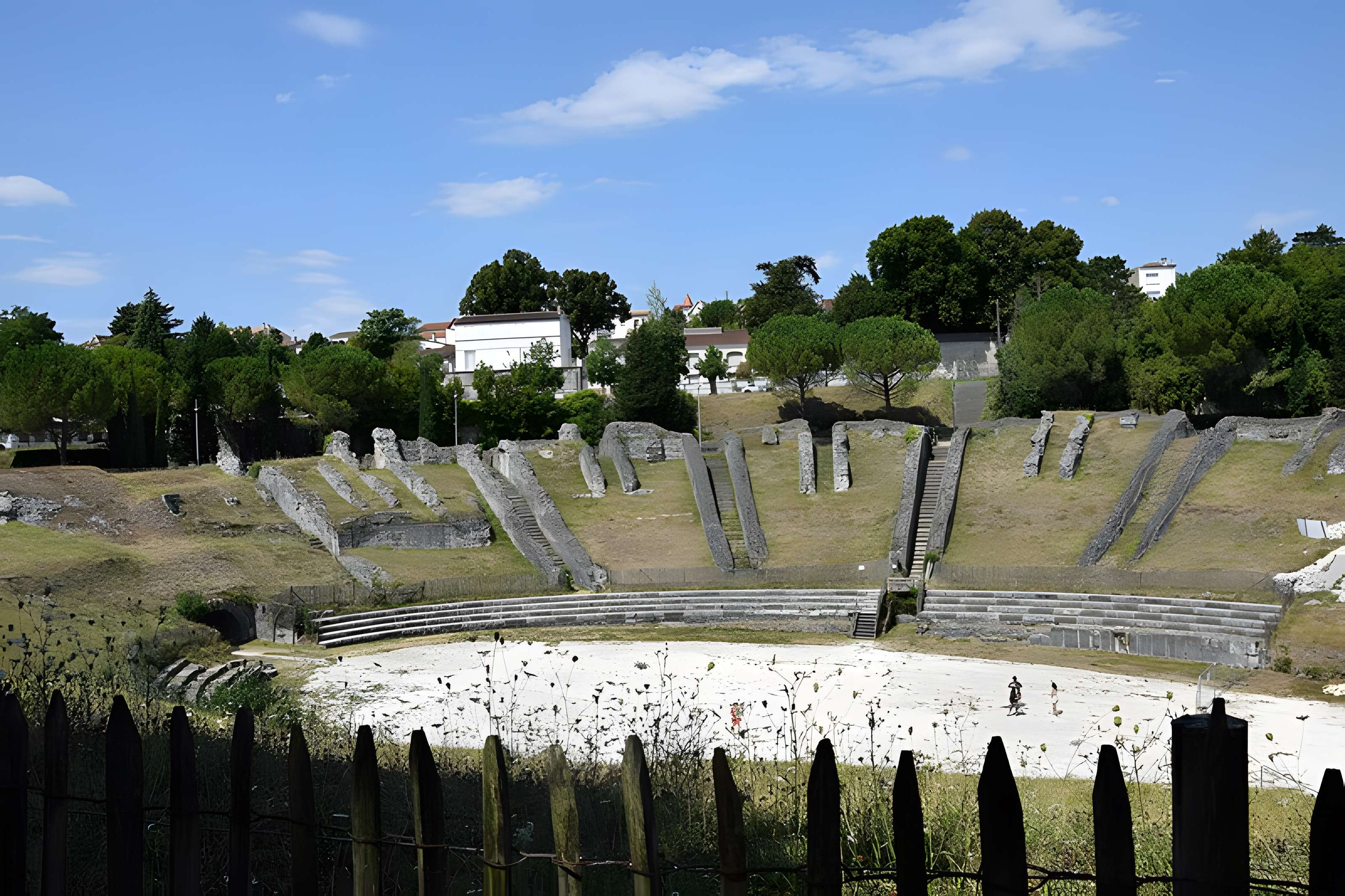 Amphithéâtre de Saintes