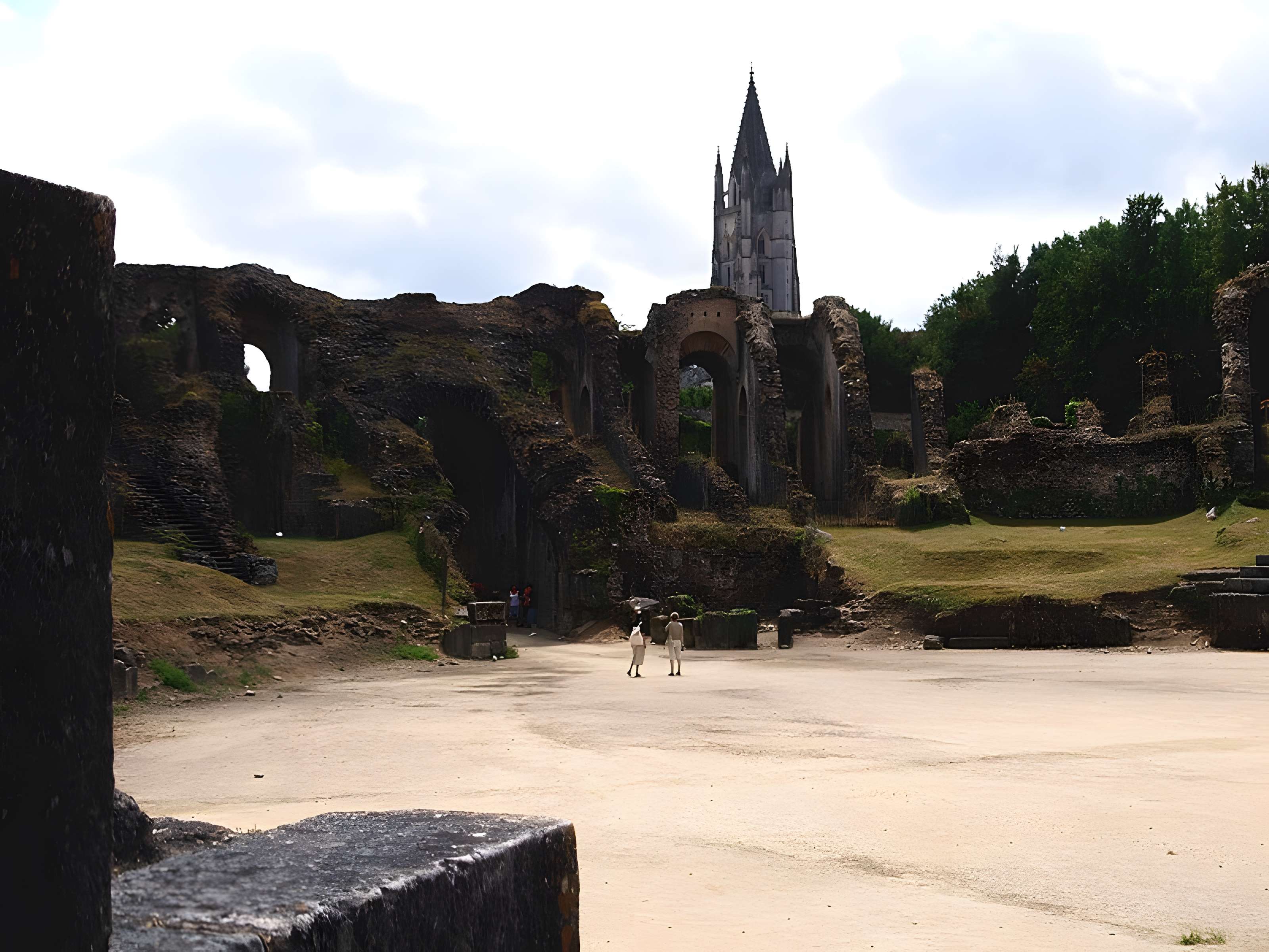 Amphithéâtre de Saintes
