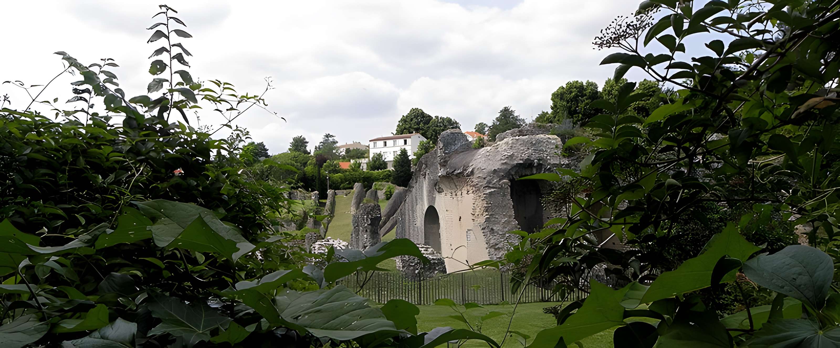 Amphithéâtre de Saintes