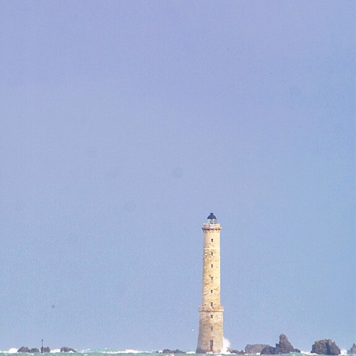 Photo de Phare des Héaux-de-Bréhat, situé en Manche, au large de Pleubian