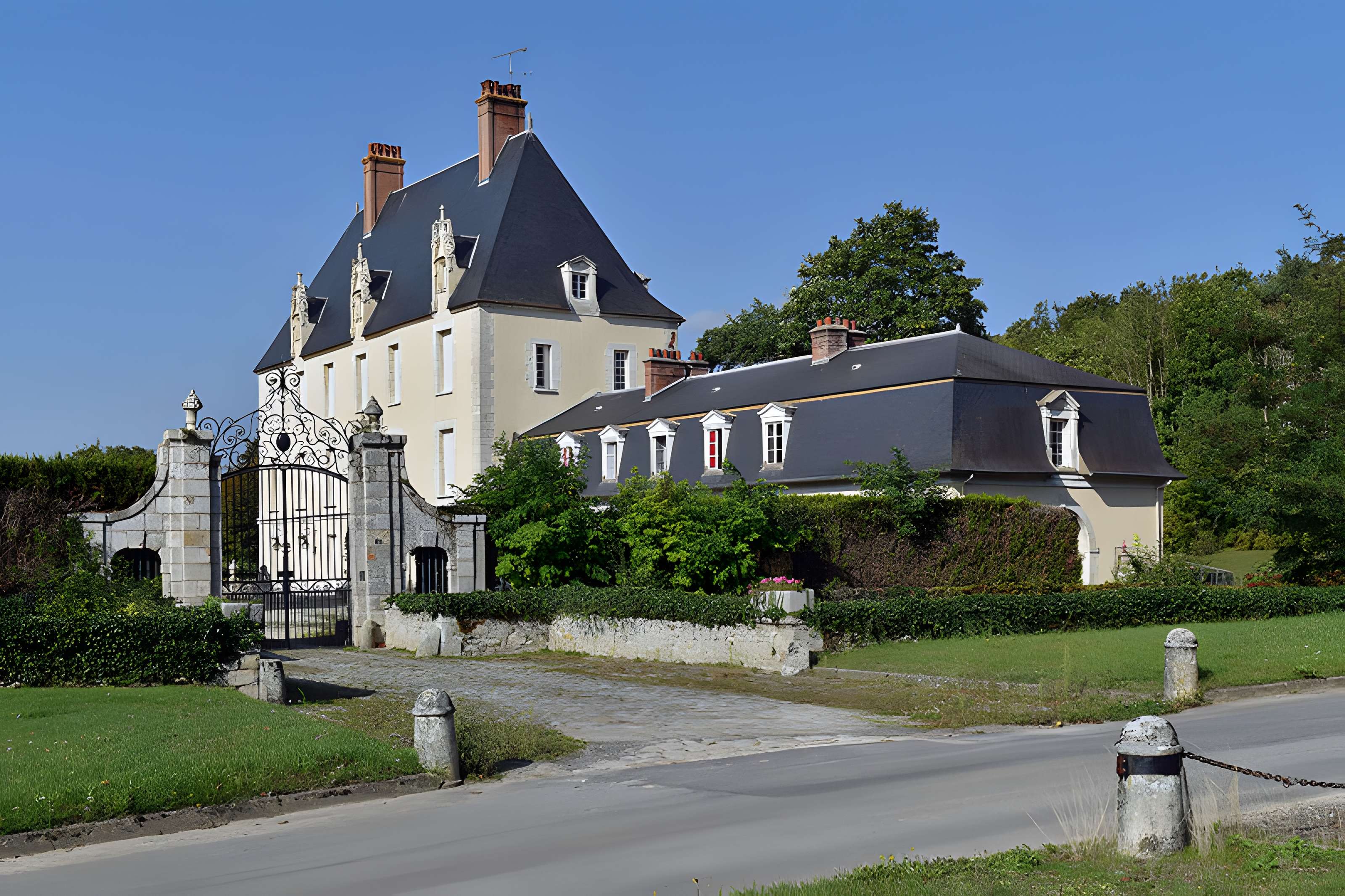 Château de Faÿ-lès-Nemours